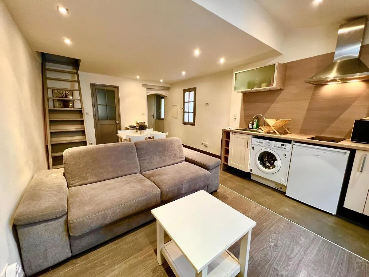 Apartament Superbe 2P Mezzanine Au Coeur Du Vieil Antibes