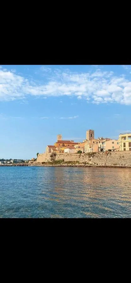 Apartament Superbe 2P Mezzanine Au Coeur Du Vieil Antibes